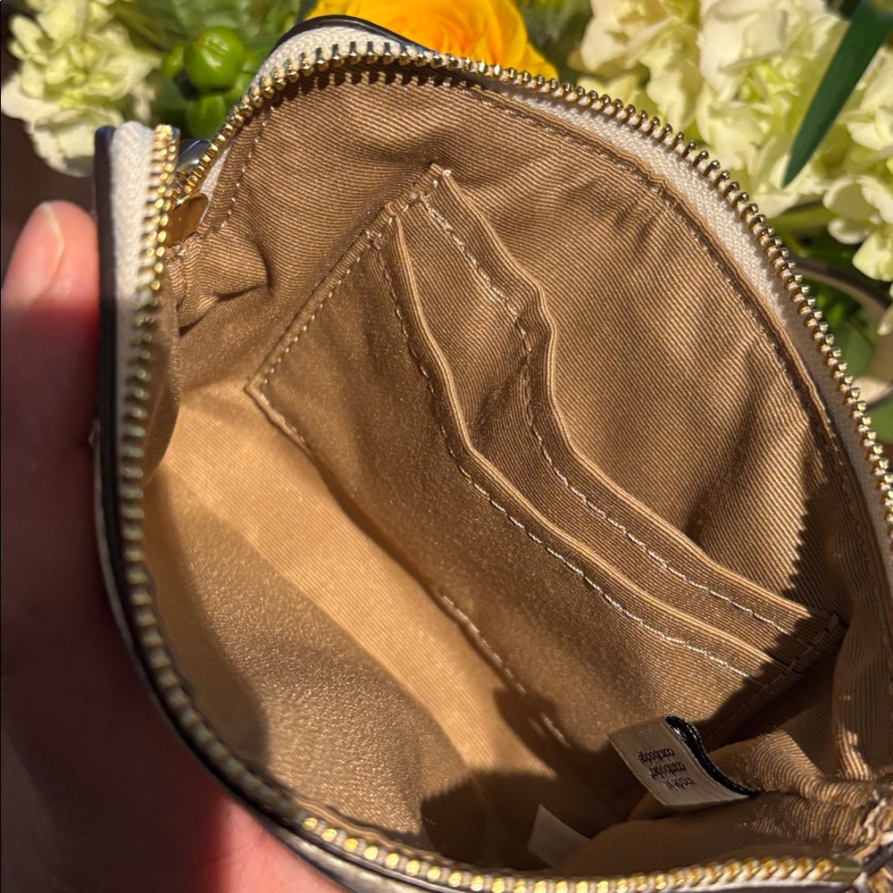 Coach White and Pink Star Key & Card Holder - Picture 4 of 4